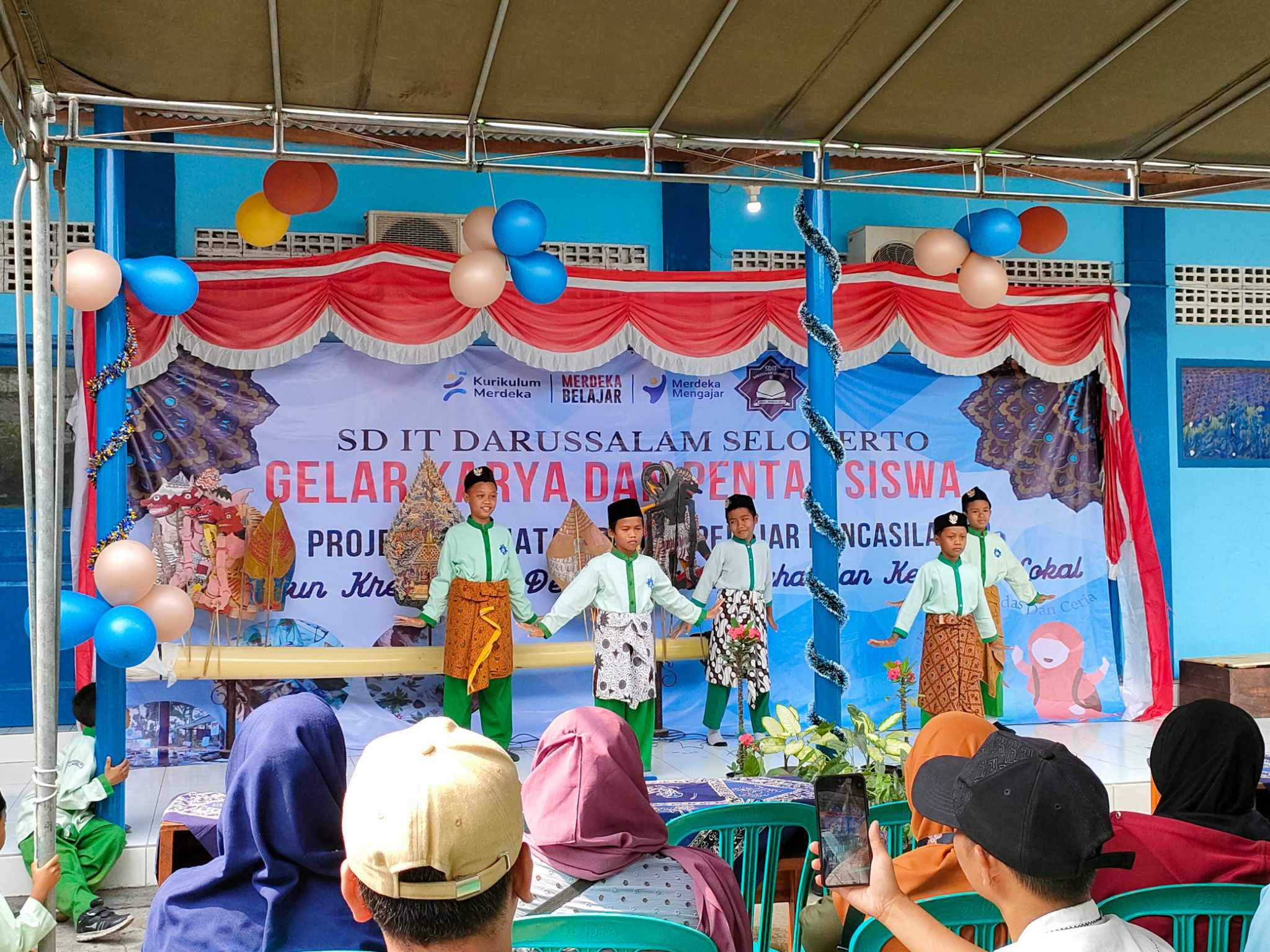 SDIT Darussalam Selokerto menggelar acara Gelar karya dan Pentas Siswa 1